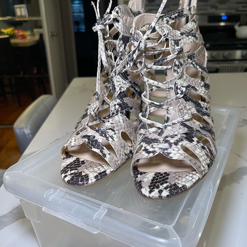 Nine West Black Stiletto Heels Elegant Design